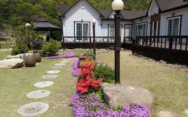 문경 화이트하우스