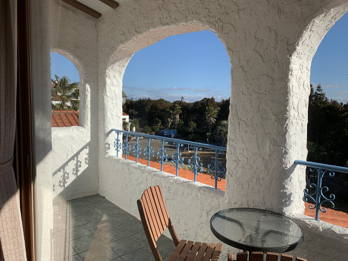 https://yaimg.yanolja.com/v5/2025/04/20/03/680465b57376b8.67631874.jpg