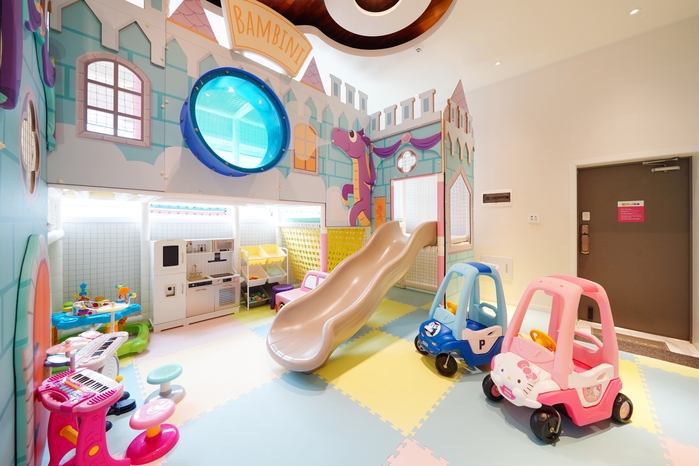 room detail thumbnail 1