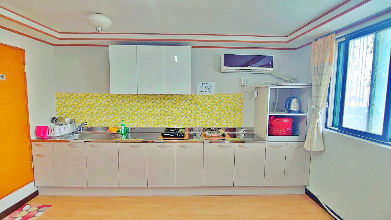 https://yaimg.yanolja.com/v5/2025/04/20/07/68049e1326ce94.66020991.jpg