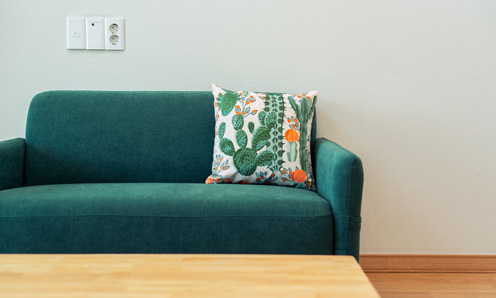 room detail thumbnail 1