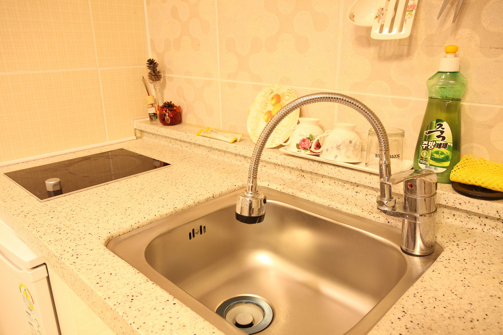 room detail thumbnail 0