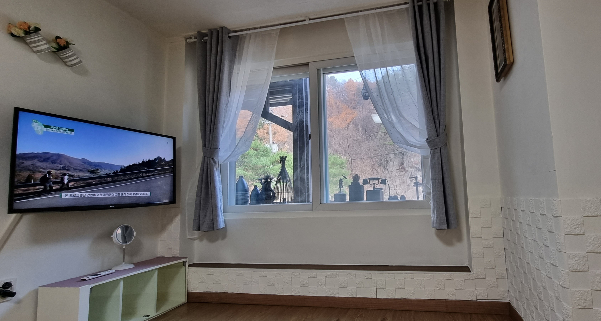 https://yaimg.yanolja.com/v5/2025/04/20/08/6804b71e6f8f30.37698484.jpg