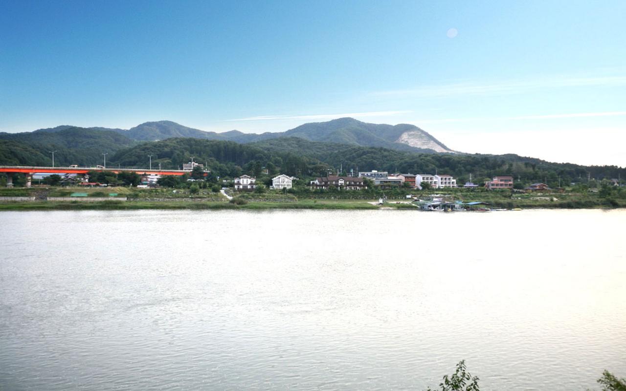 춘천 남이섬봄펜션 사진