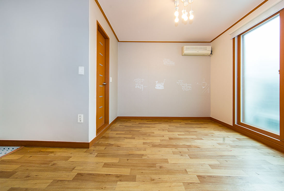 https://yaimg.yanolja.com/v5/2025/04/20/10/6804d1e15e9d19.68224686.jpg