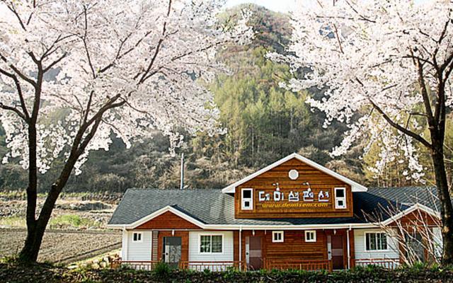 진안 데미샘펜션