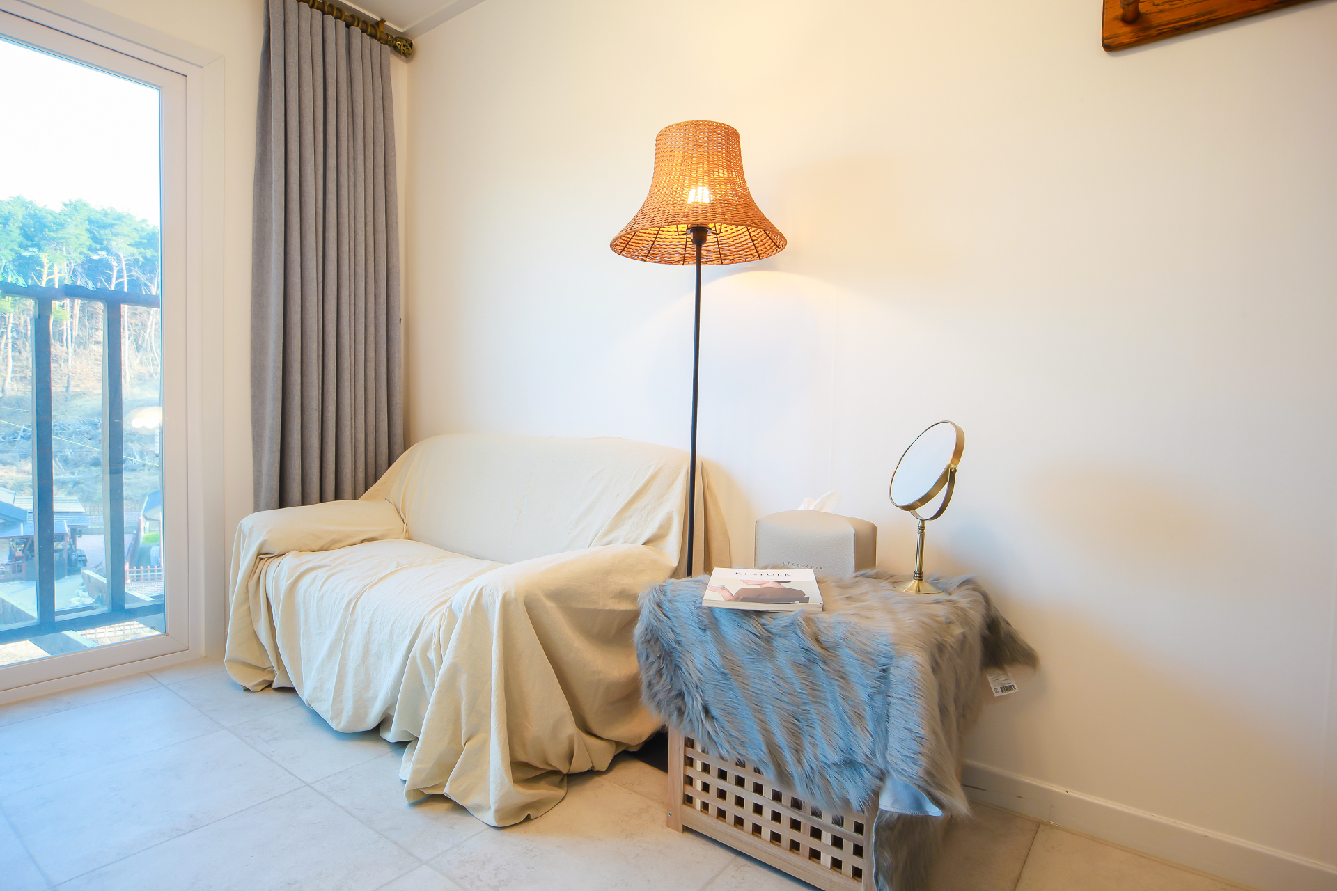 room detail thumbnail 0