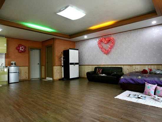 https://yaimg.yanolja.com/v5/2025/04/20/12/6804ea31ce3318.74908024.jpg