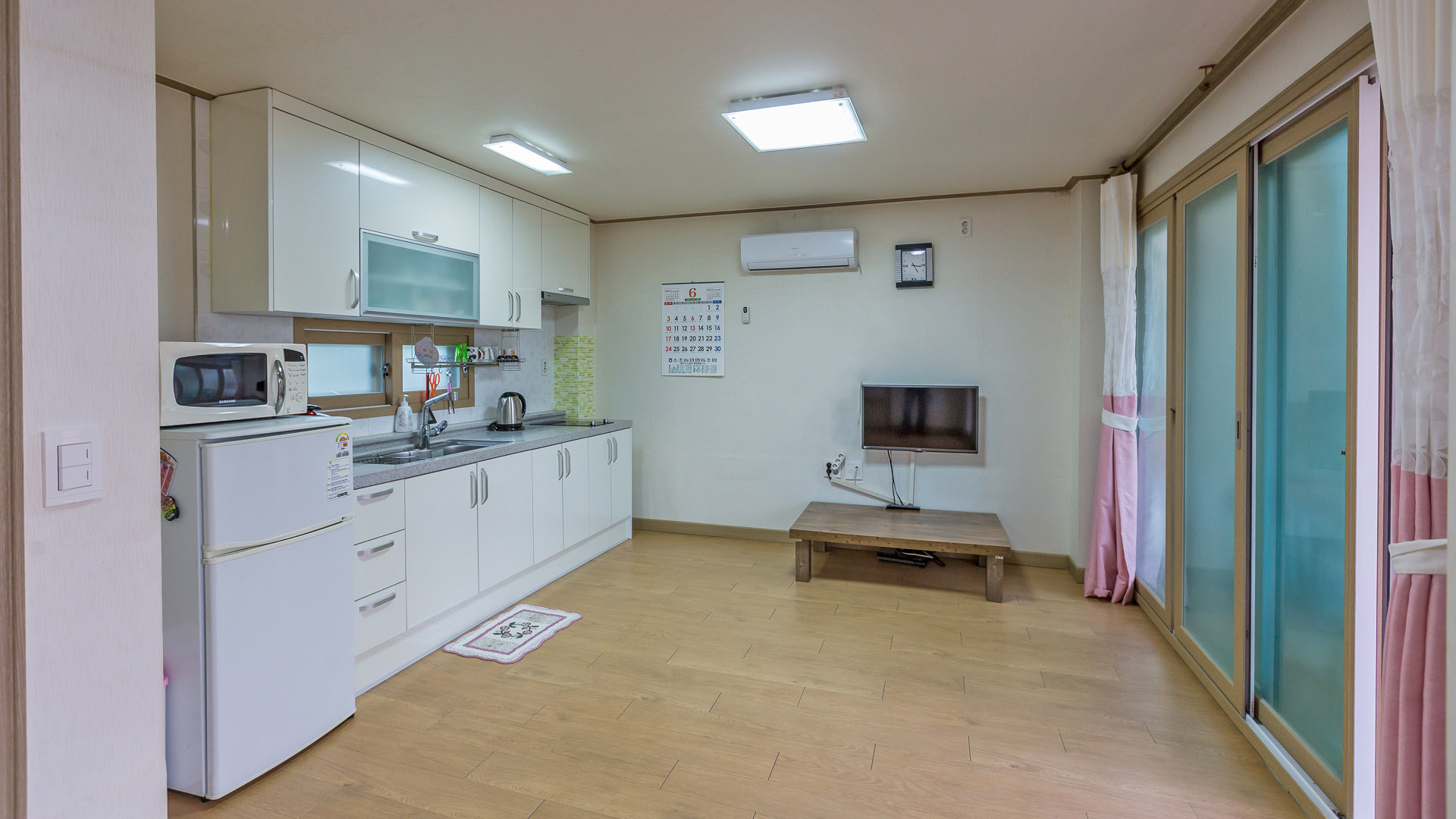 https://yaimg.yanolja.com/v5/2025/04/20/12/6804ede3d993d9.94223516.jpg
