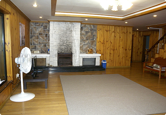 https://yaimg.yanolja.com/v5/2025/04/20/13/6804fd43f270d4.36612802.jpg