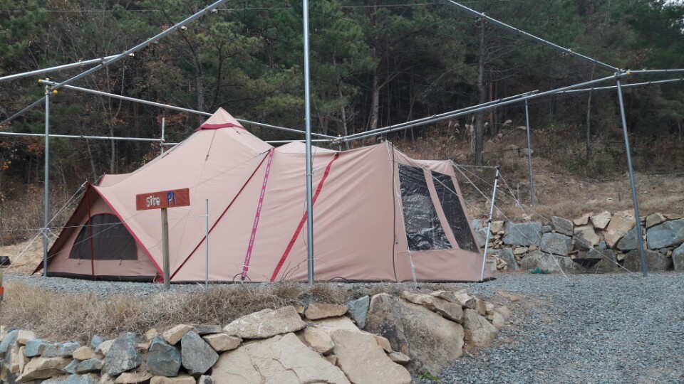 https://yaimg.yanolja.com/v5/2025/04/20/14/68050aeaa317c7.71214034.jpg