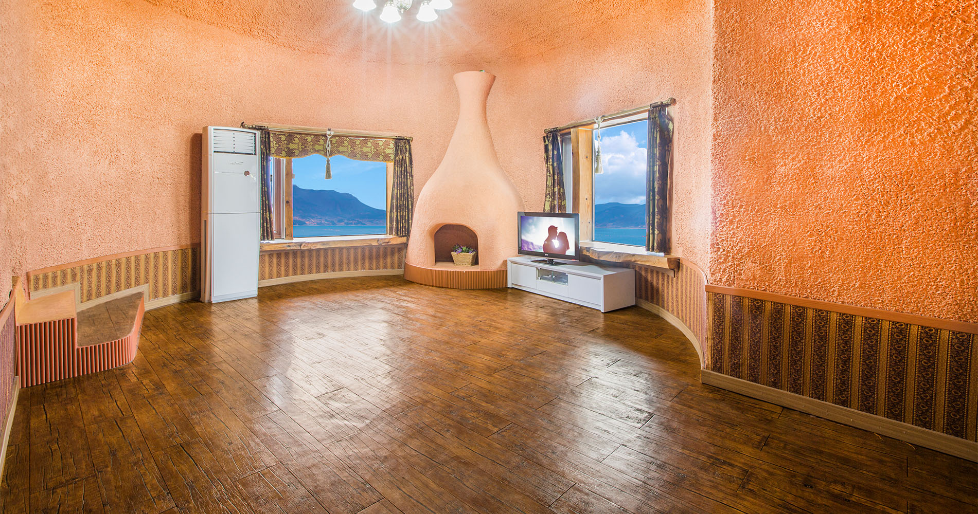 room detail thumbnail 0