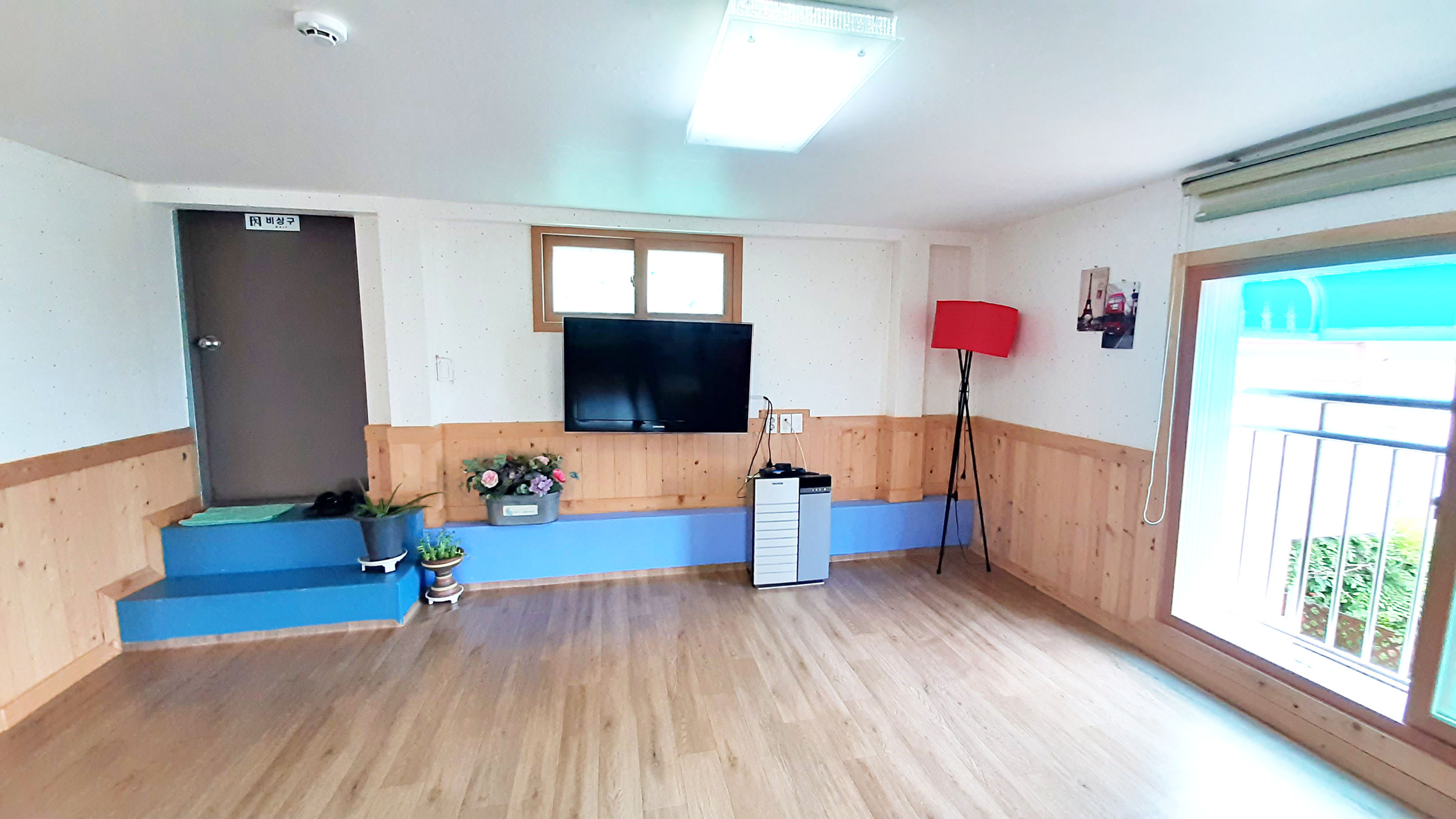 https://yaimg.yanolja.com/v5/2025/04/20/19/68054bc8a25b45.89016972.jpg