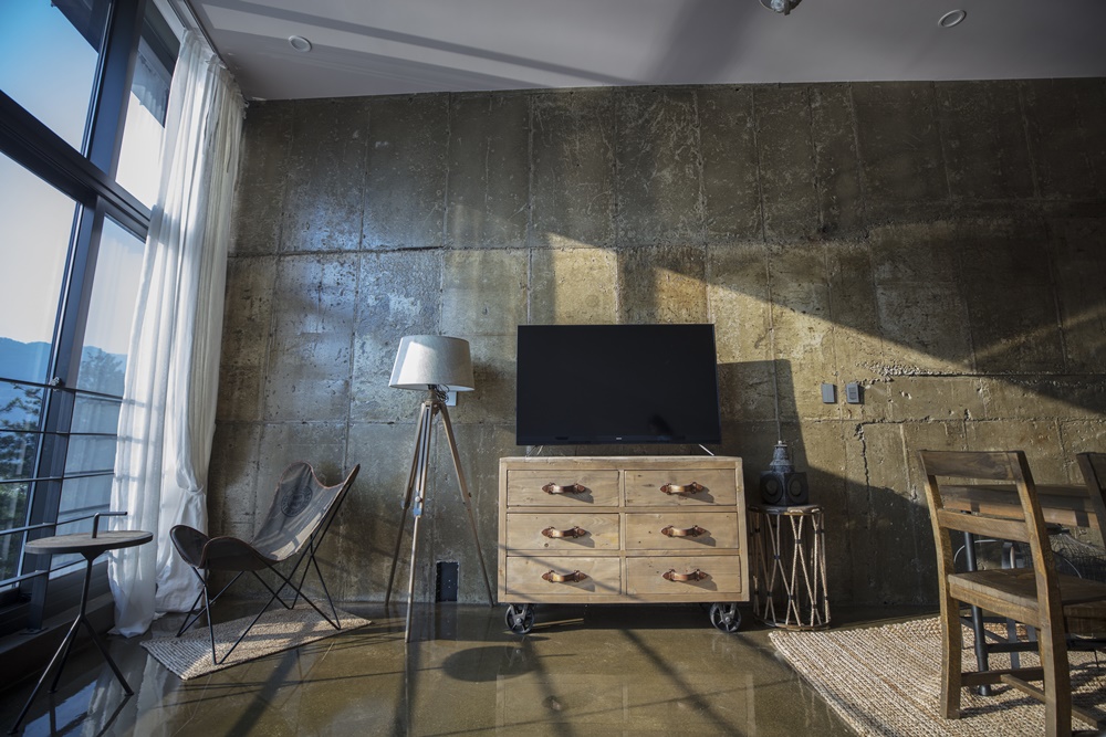 room detail thumbnail 2