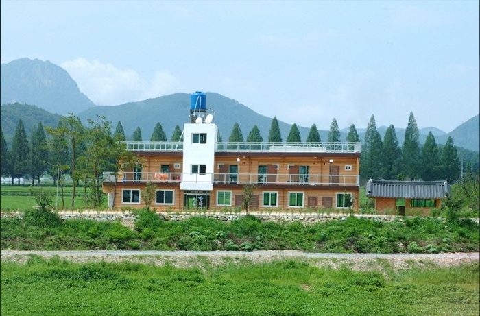 https://yaimg.yanolja.com/v5/2025/04/20/21/680567ebe21374.89610577.jpg