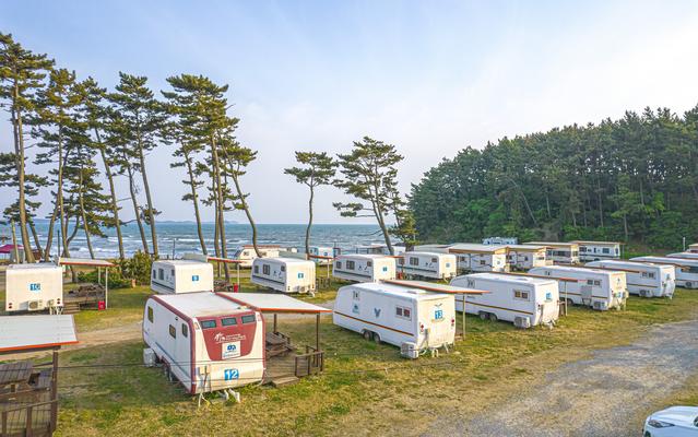 태안 몽산포홀리데이파크카라반 사진