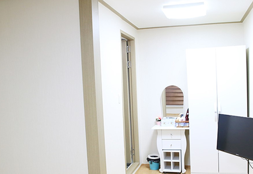 https://yaimg.yanolja.com/v5/2025/04/20/23/6805839ea86054.08851539.jpg