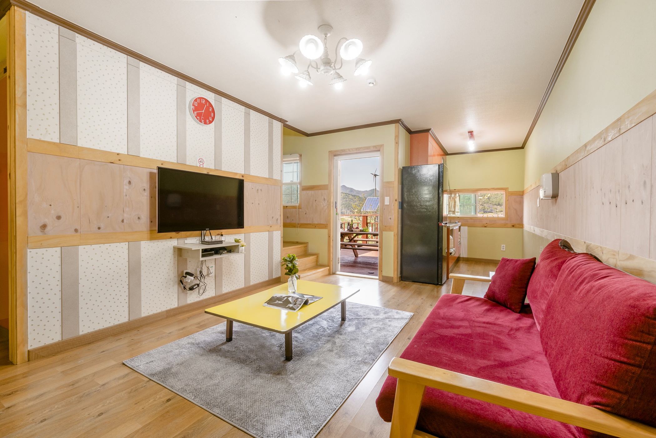 room detail thumbnail 0