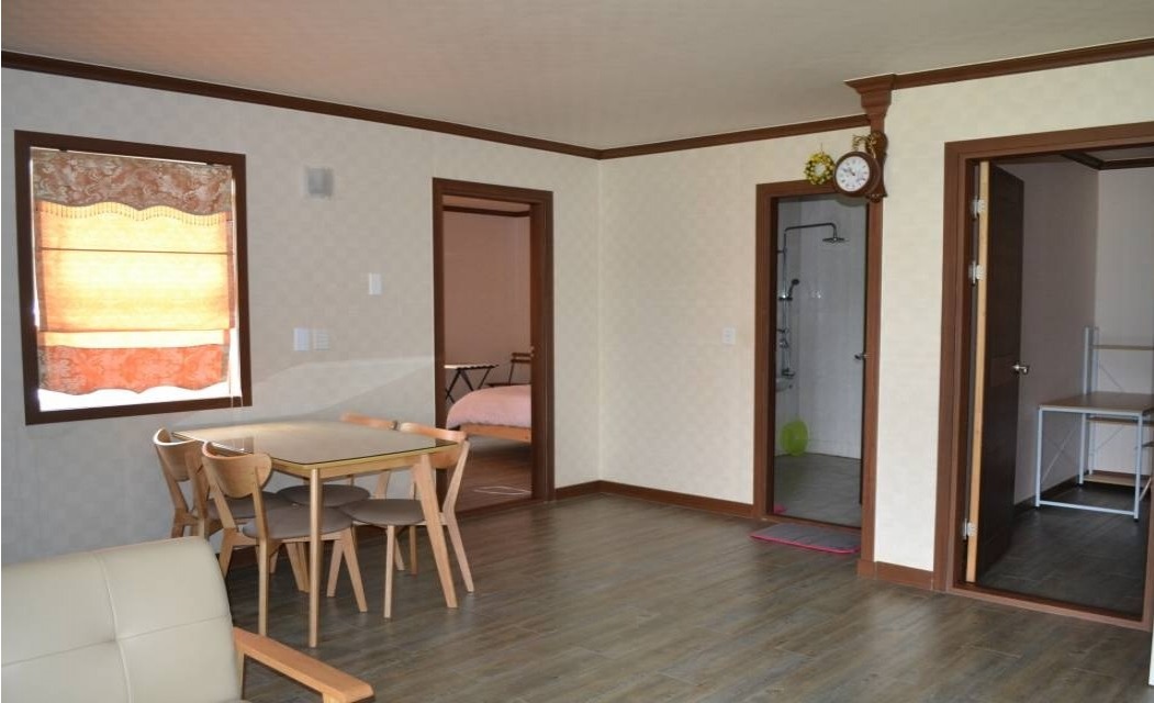 https://yaimg.yanolja.com/v5/2025/04/21/08/6806027e2db3f0.77873159.jpg