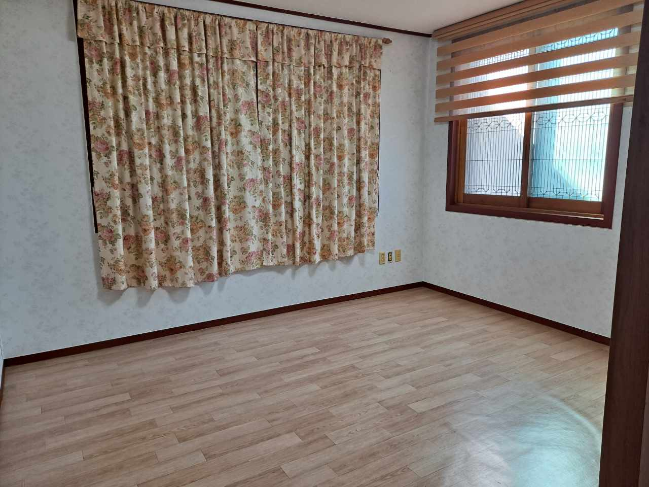 https://yaimg.yanolja.com/v5/2025/04/21/11/6806297d3b5c49.32192186.jpg