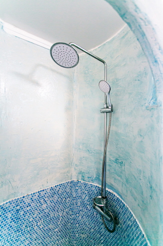 https://yaimg.yanolja.com/v5/2025/04/21/12/680637aa80f8b7.56452012.jpg
