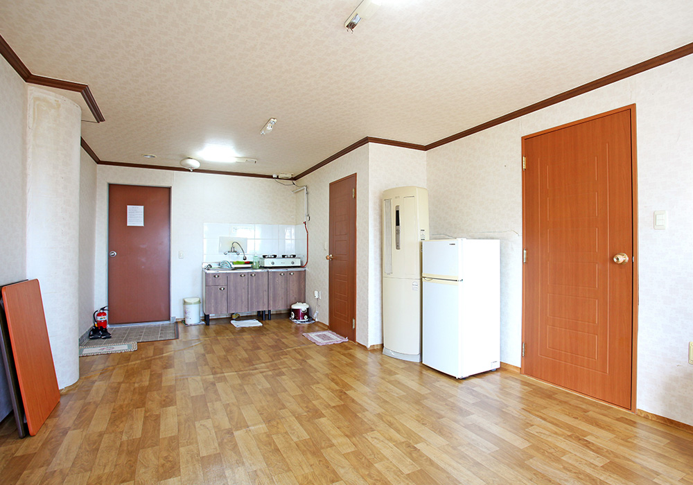 https://yaimg.yanolja.com/v5/2025/04/21/12/68063dc4d96695.03867995.jpg