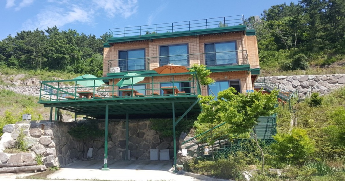 https://yaimg.yanolja.com/v5/2025/04/21/13/68064a46b5a4d2.57678671.jpg