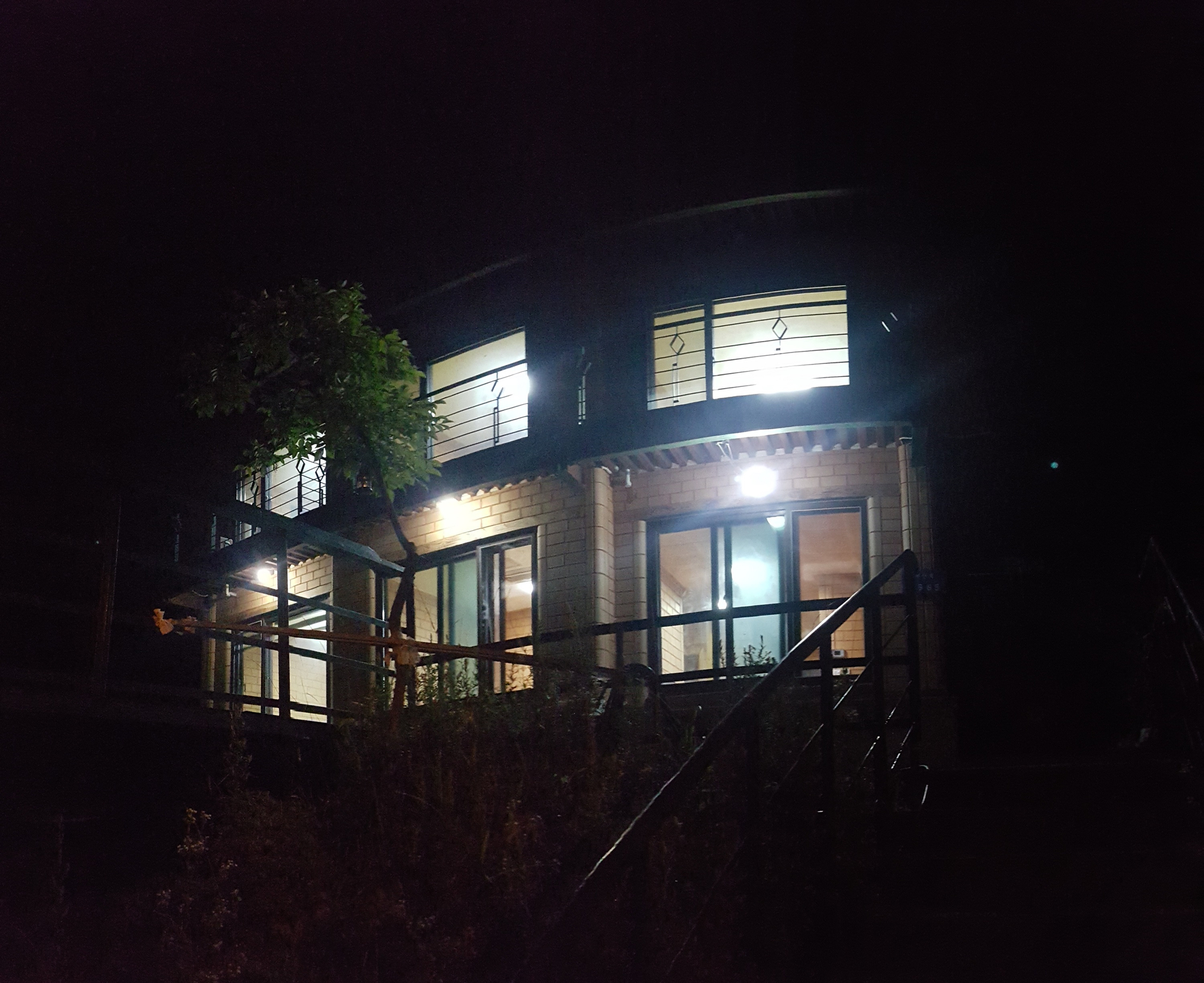 https://yaimg.yanolja.com/v5/2025/04/21/13/68064a46c04a16.14584932.jpg