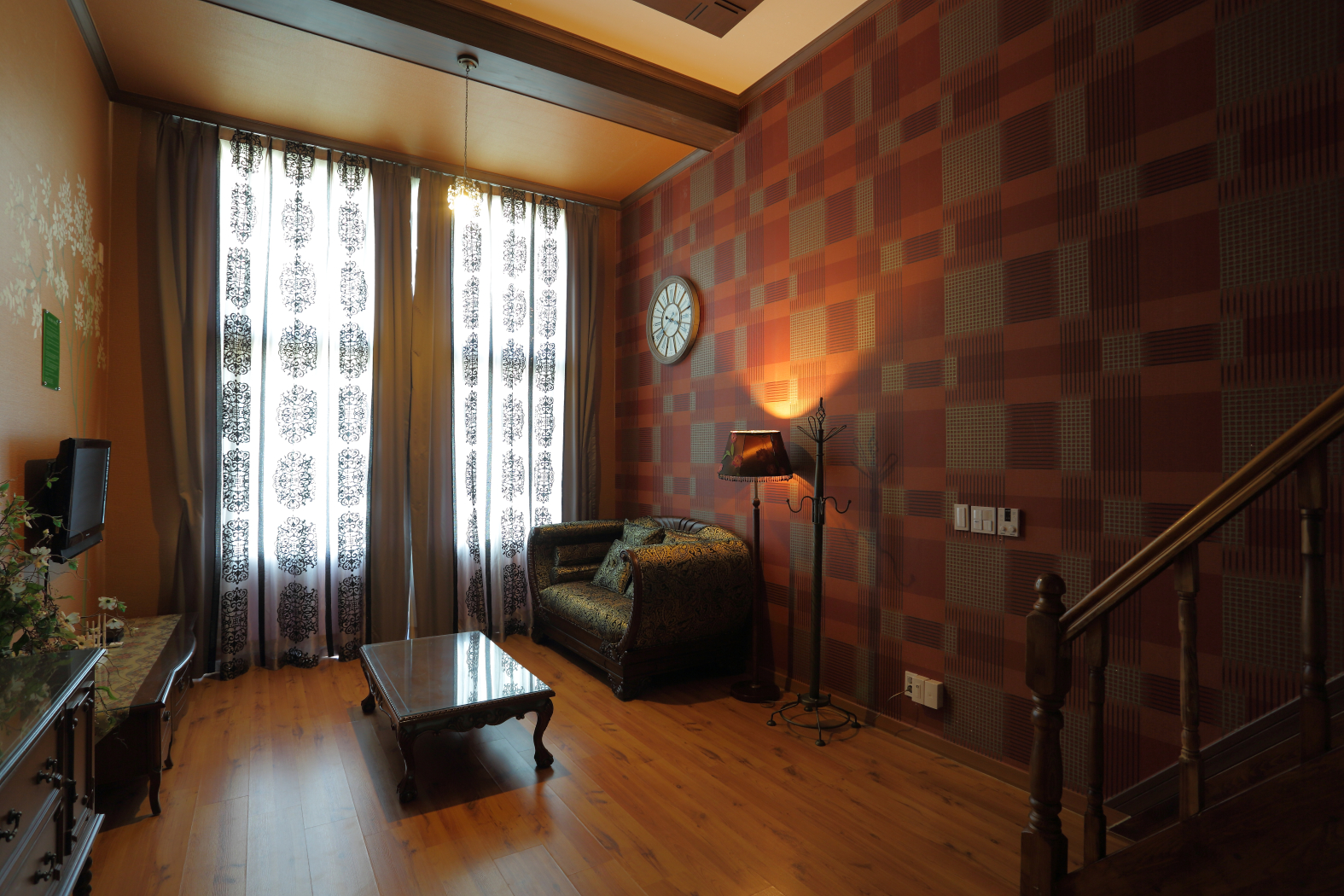 room detail thumbnail 1