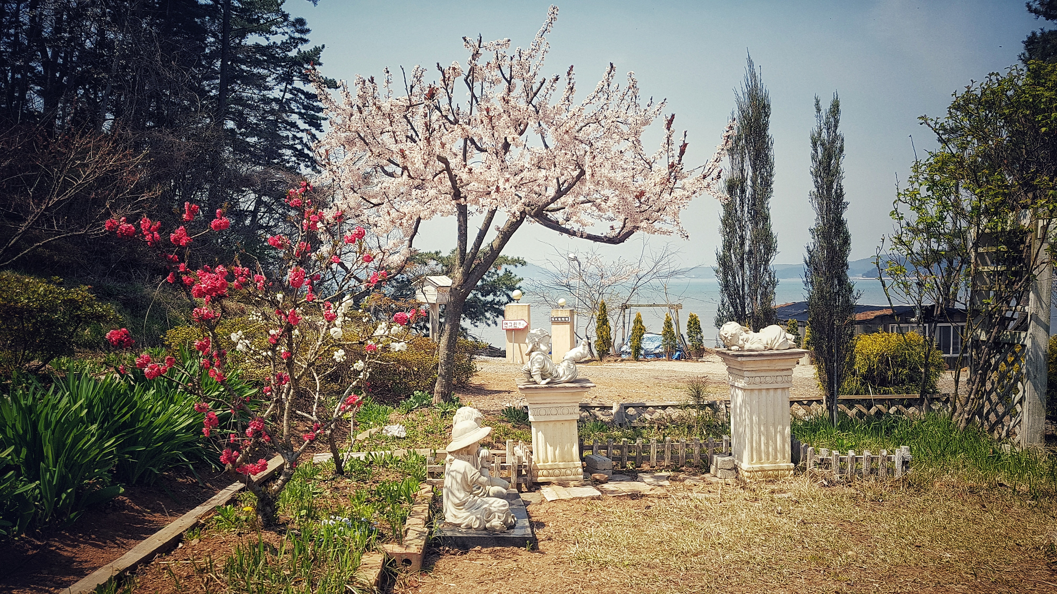 https://yaimg.yanolja.com/v5/2025/04/23/06/6808851ba5e441.25704994.jpg