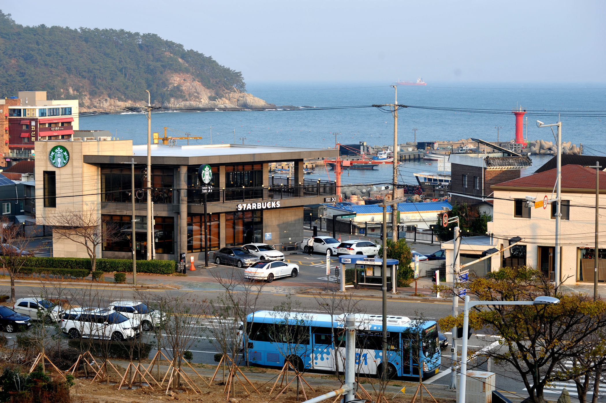 https://yaimg.yanolja.com/v5/2025/04/23/07/680897ec58a0e9.82847592.jpg