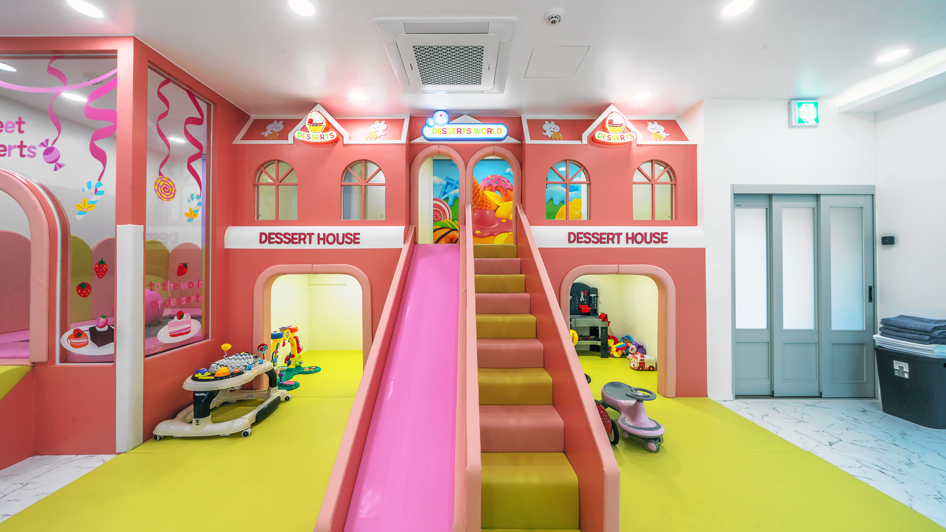 room detail thumbnail 0