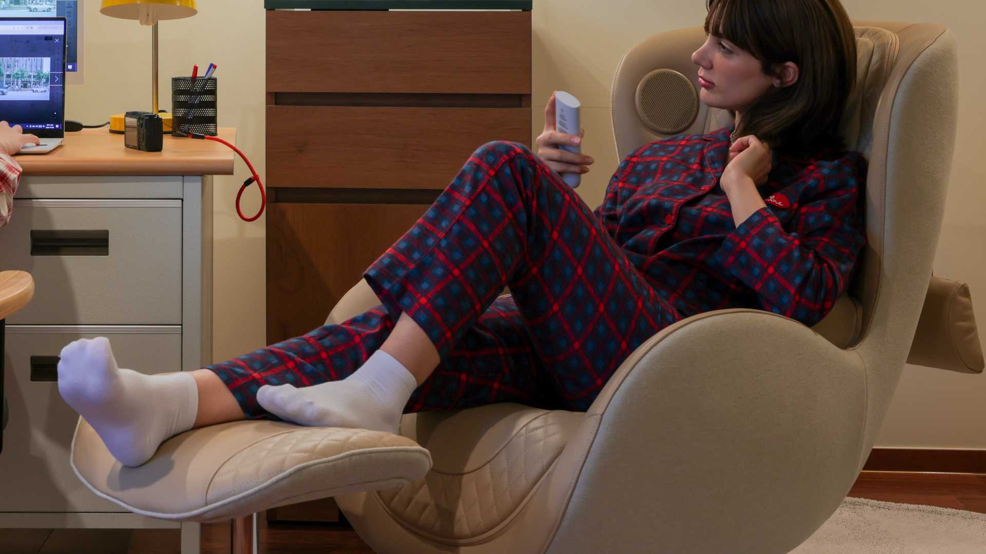 room detail thumbnail 1