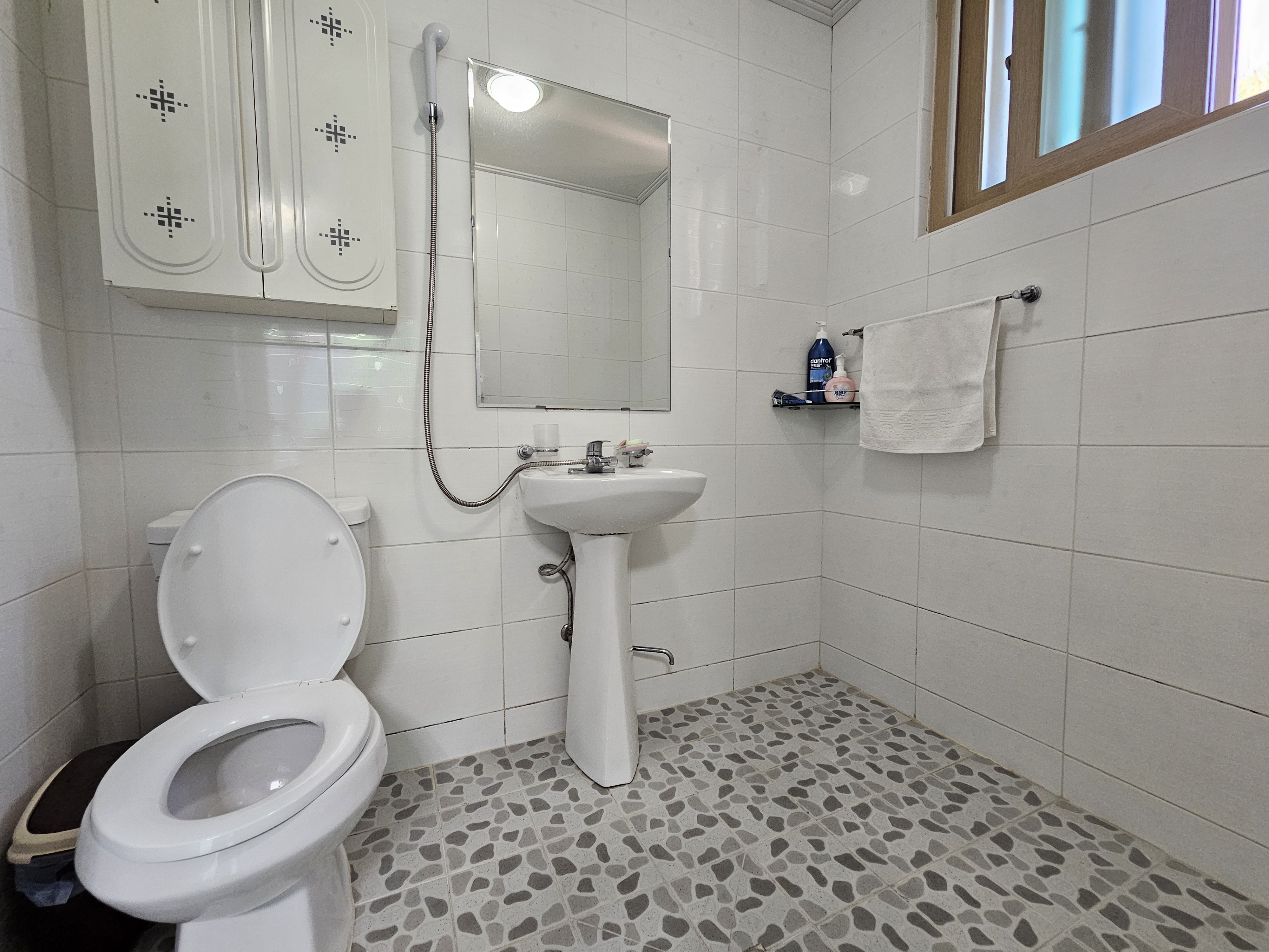 https://yaimg.yanolja.com/v5/2025/05/08/00/681c00ffcbc3b0.17123259.jpg