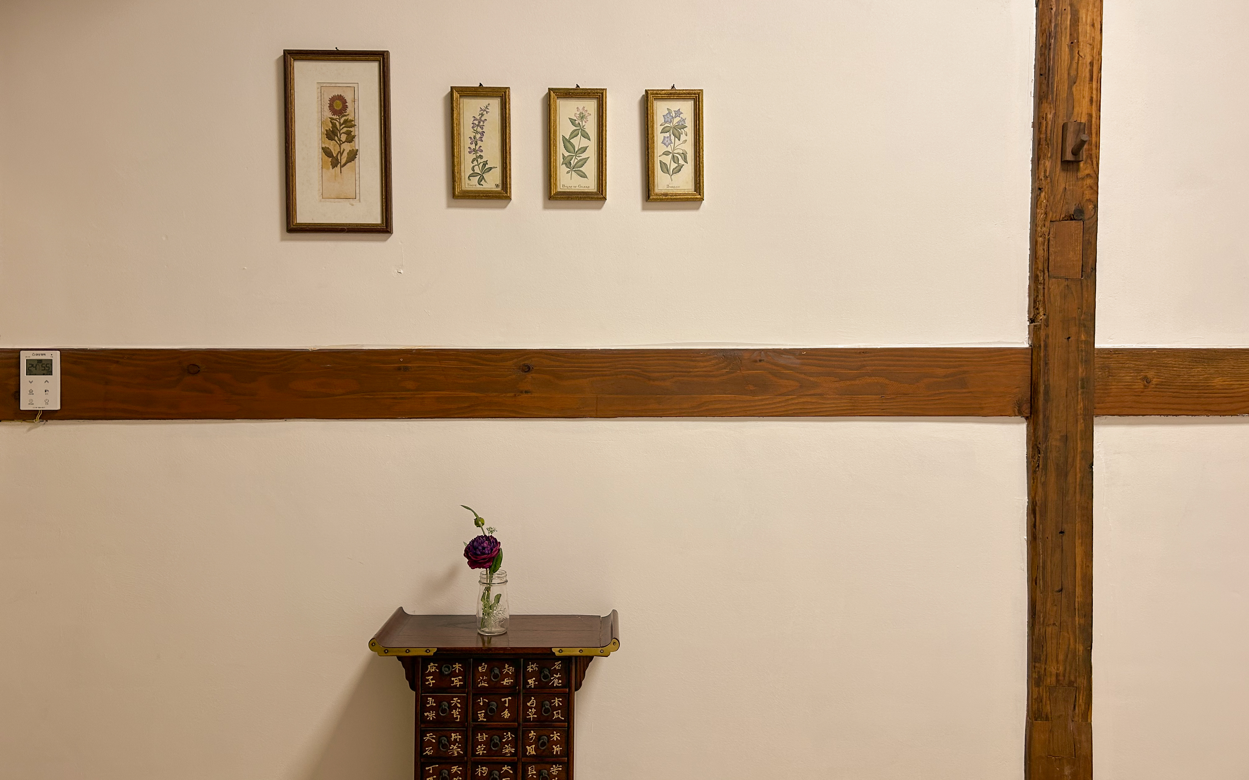 https://yaimg.yanolja.com/v5/2025/05/10/00/681e9ed263c1e9.14457132.jpg