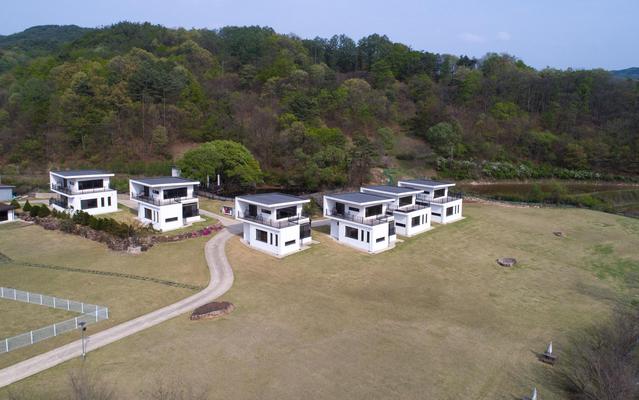 상주 제이앤제이풀빌라