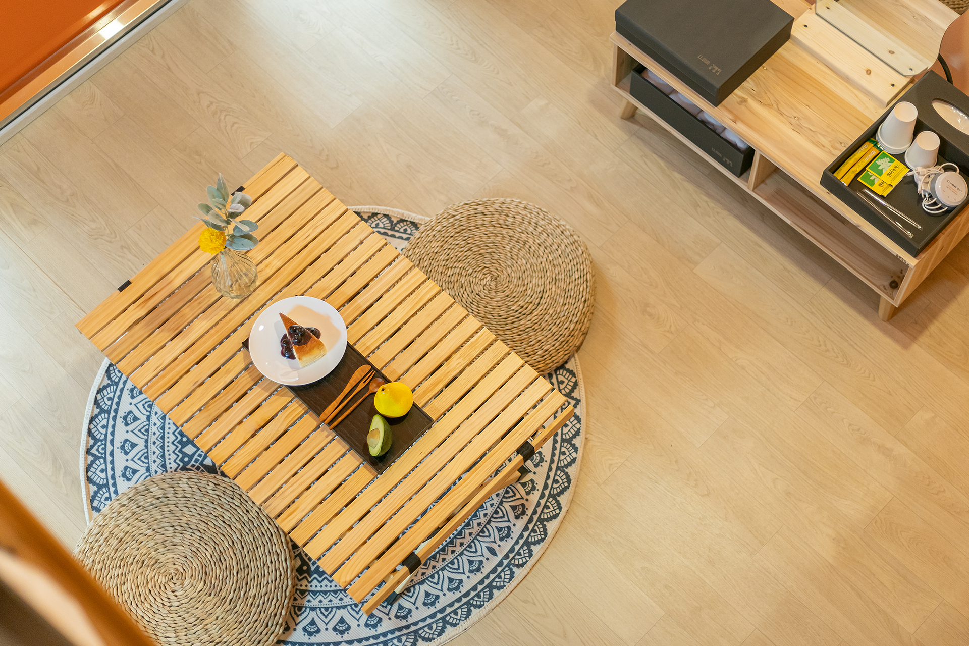 room detail thumbnail 0