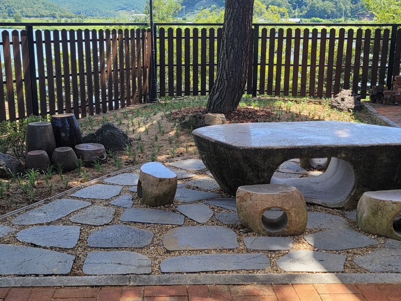 https://yaimg.yanolja.com/v5/2025/05/19/06/682ad087ef2712.04523726.jpg