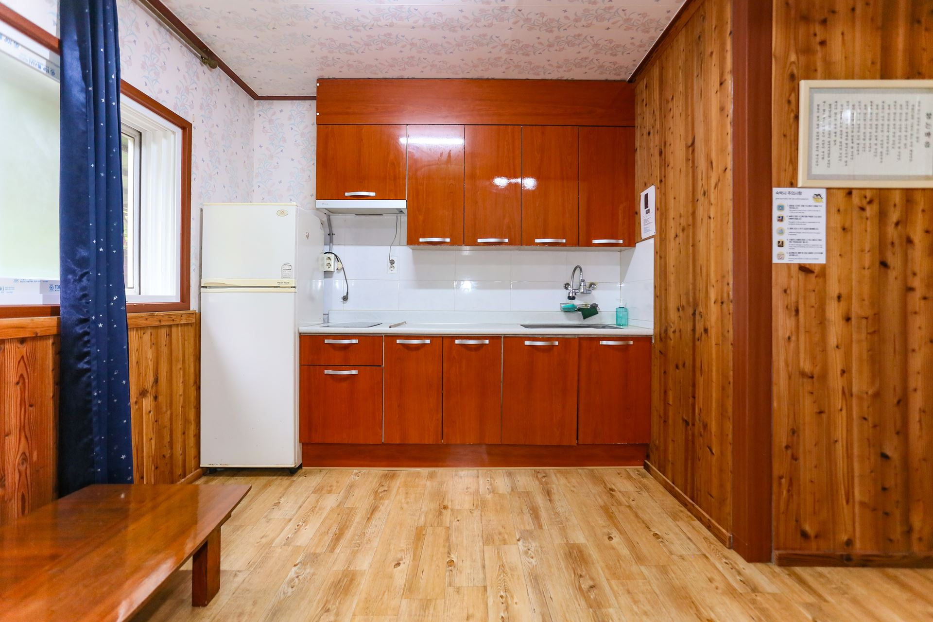 https://yaimg.yanolja.com/v5/2025/05/20/01/682bd53329c5f2.39463274.jpg