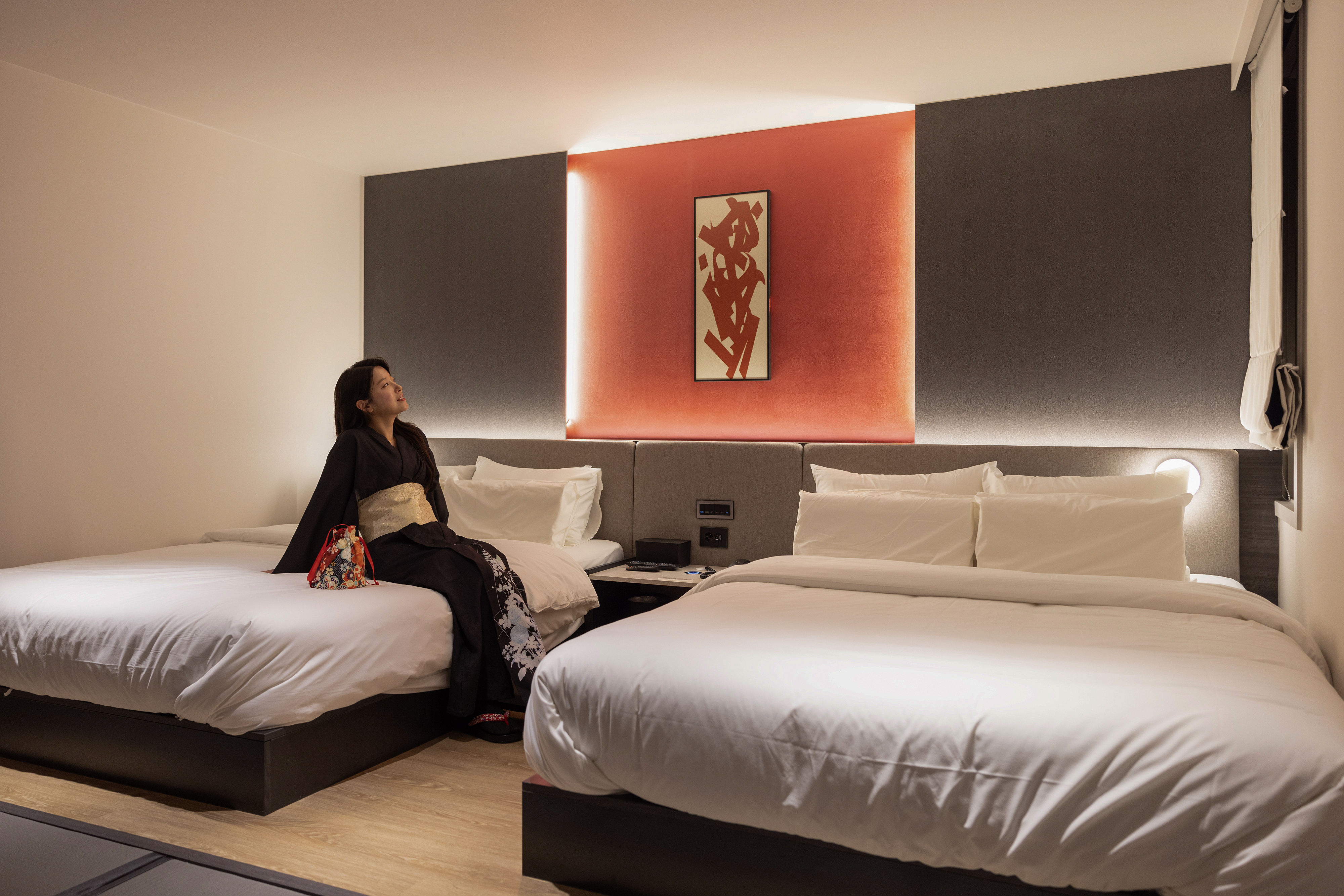 고움-담소(65인치TV)(최상급침구,스타일러,OTT이용가능,비데,스파,턴테이블,트윈베드)