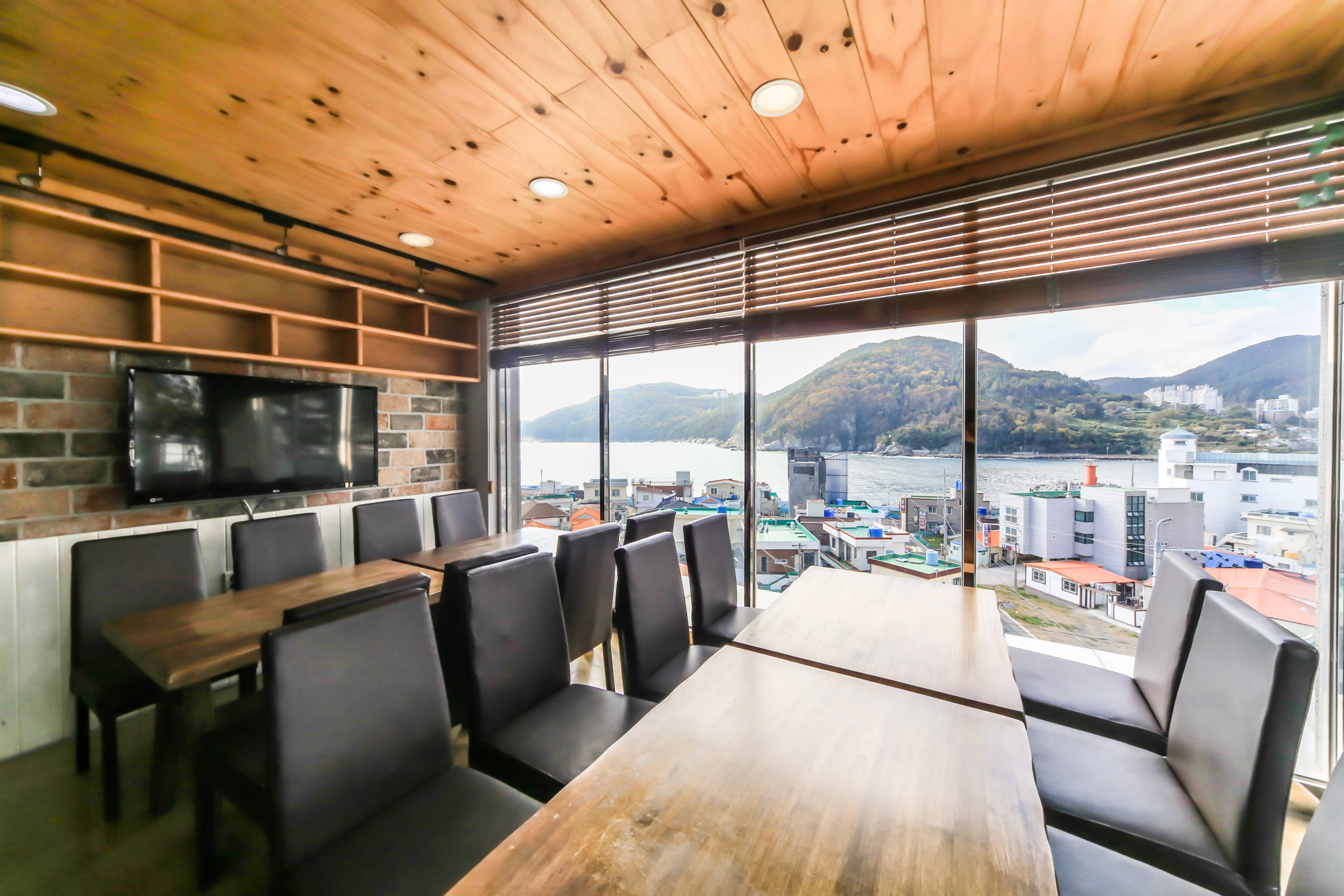 거제도 장승포 오션더럭스호텔 회의실·연회장