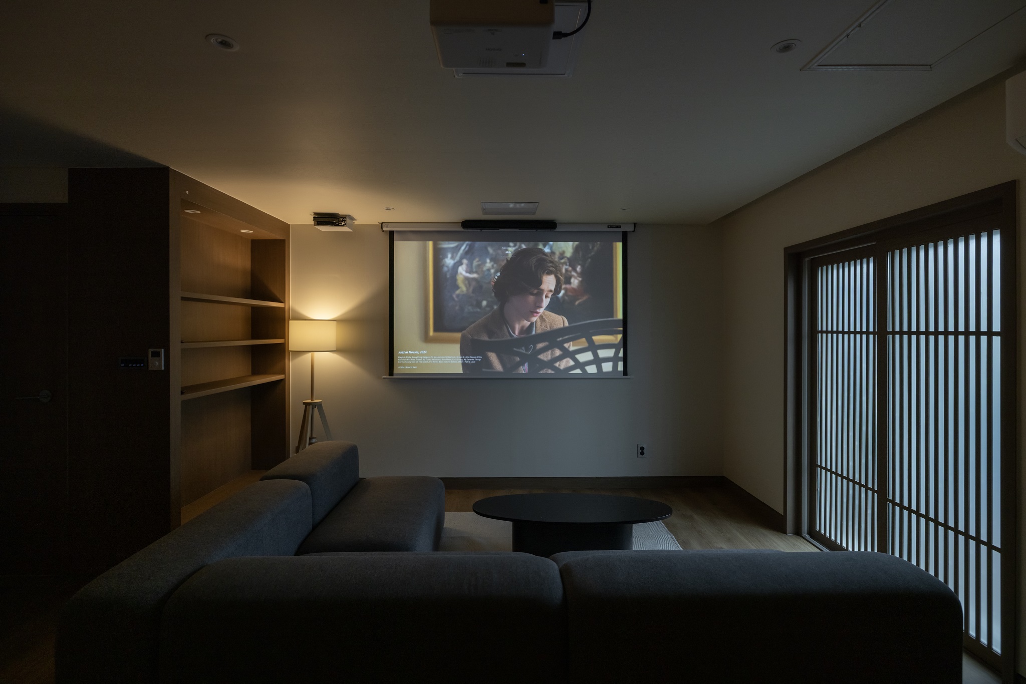 ★신규오픈★ 스위트 A - 테라스, 빔프로젝터, LP음악(OTT시청가능(개인 계정),객실 내 빔프로젝터,스타일러,LP,트윈,테라스)