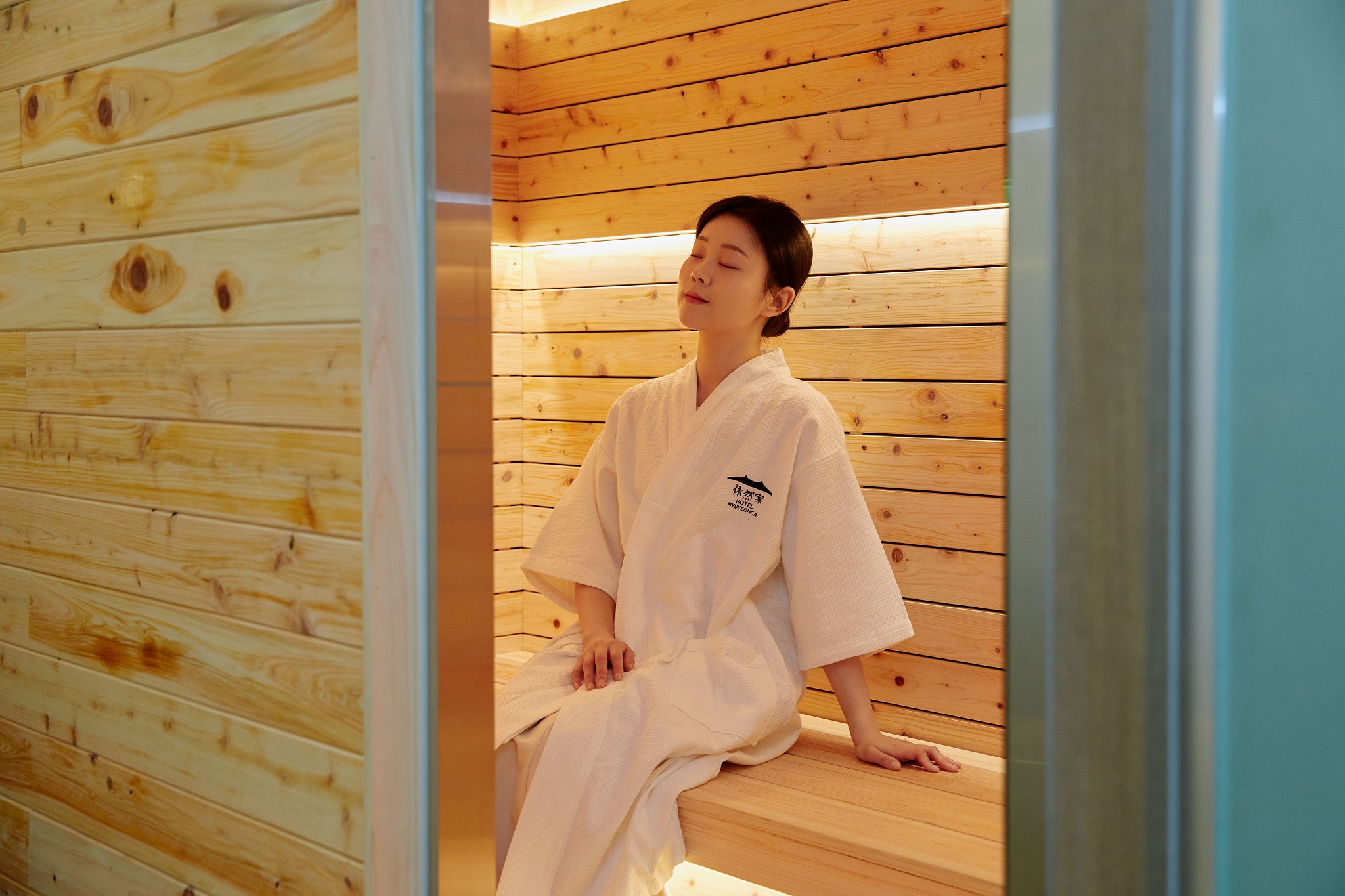 울산 삼산 HOTEL 휴연가 by 아늑 썸네일4