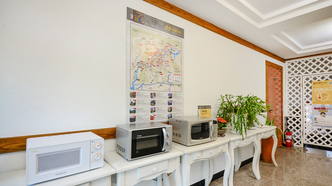 https://yaimg.yanolja.com/v5/2025/06/11/02/6848ec78169c46.13812970.jpg