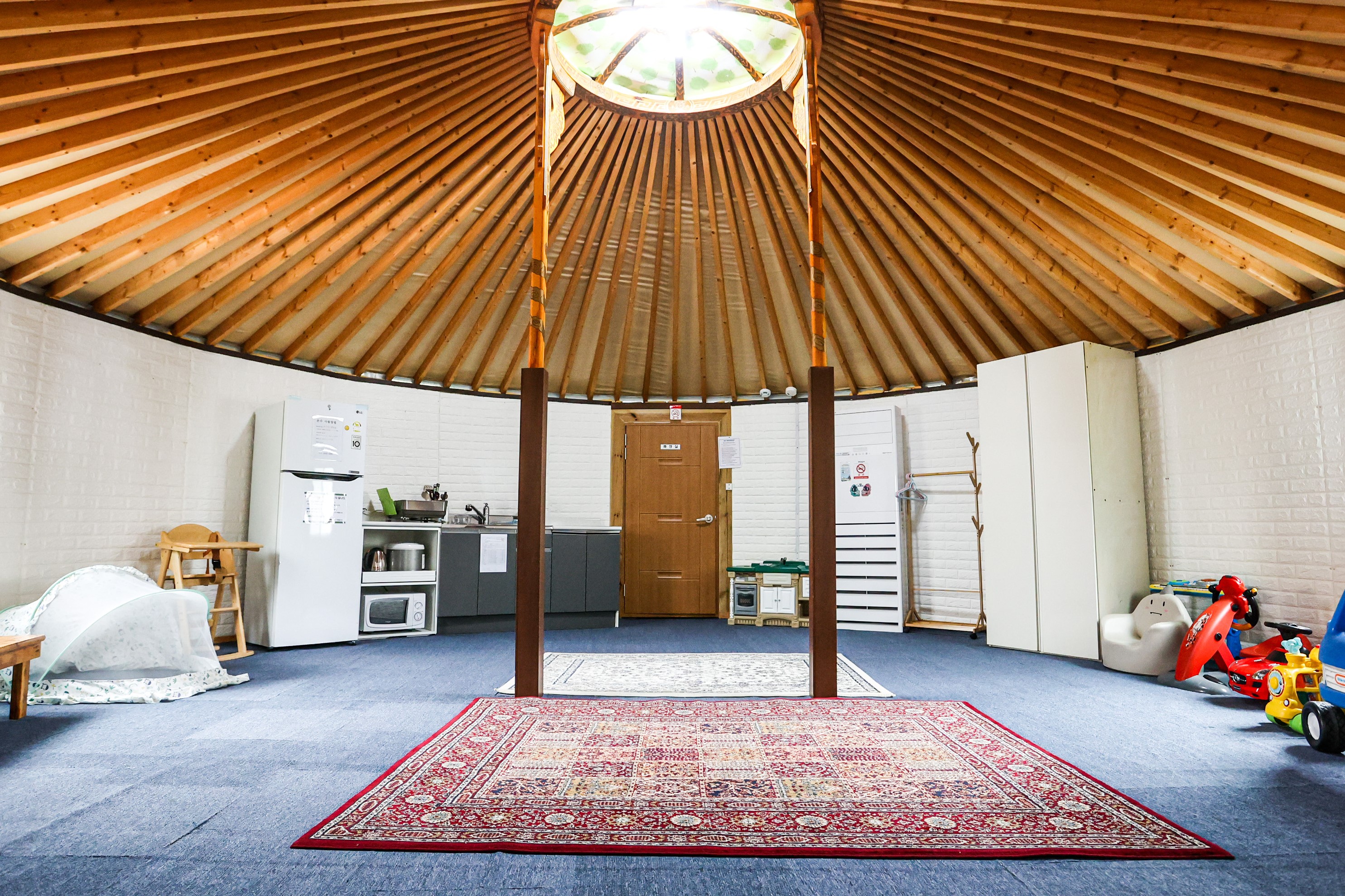 room detail thumbnail 0