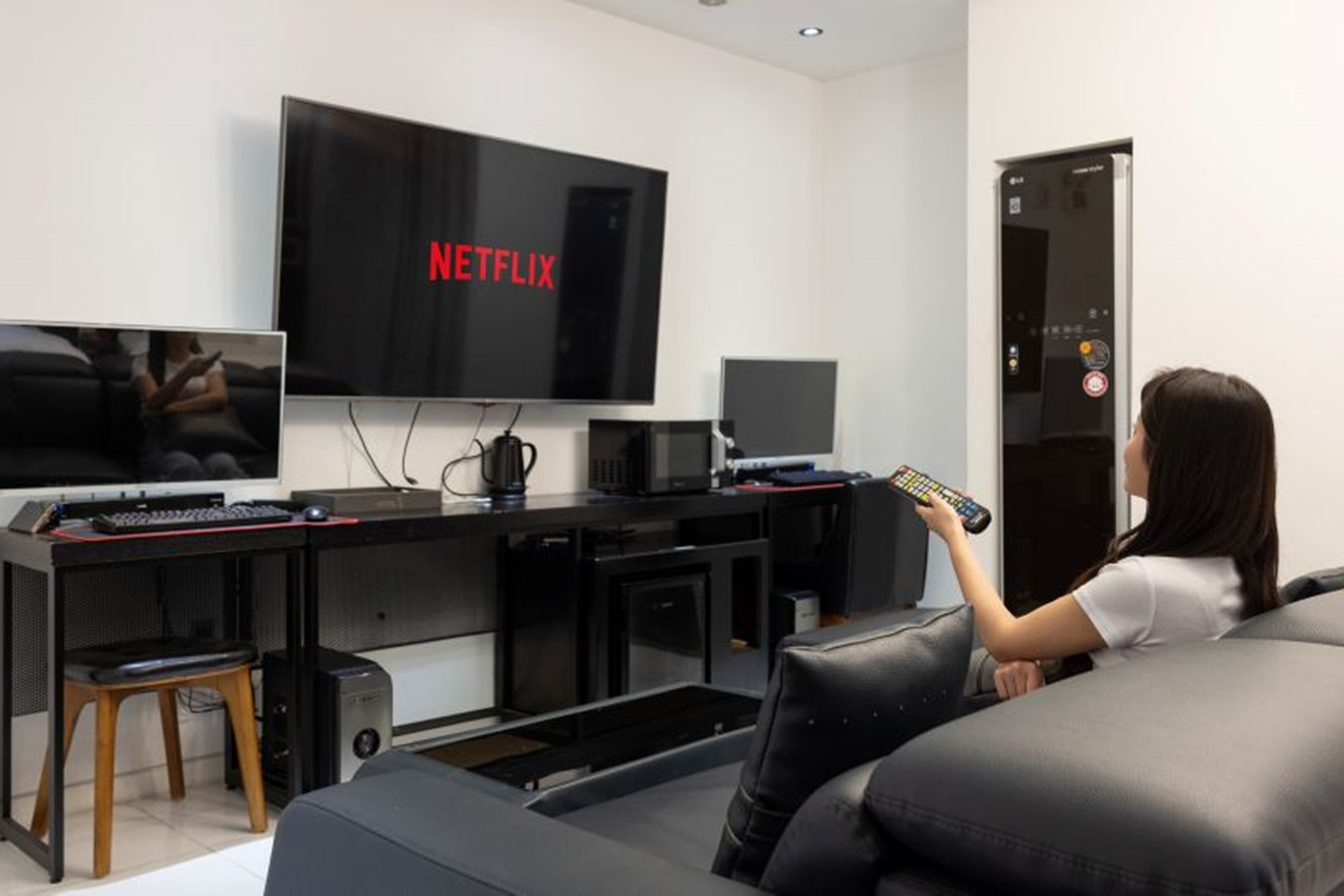 room detail thumbnail 1