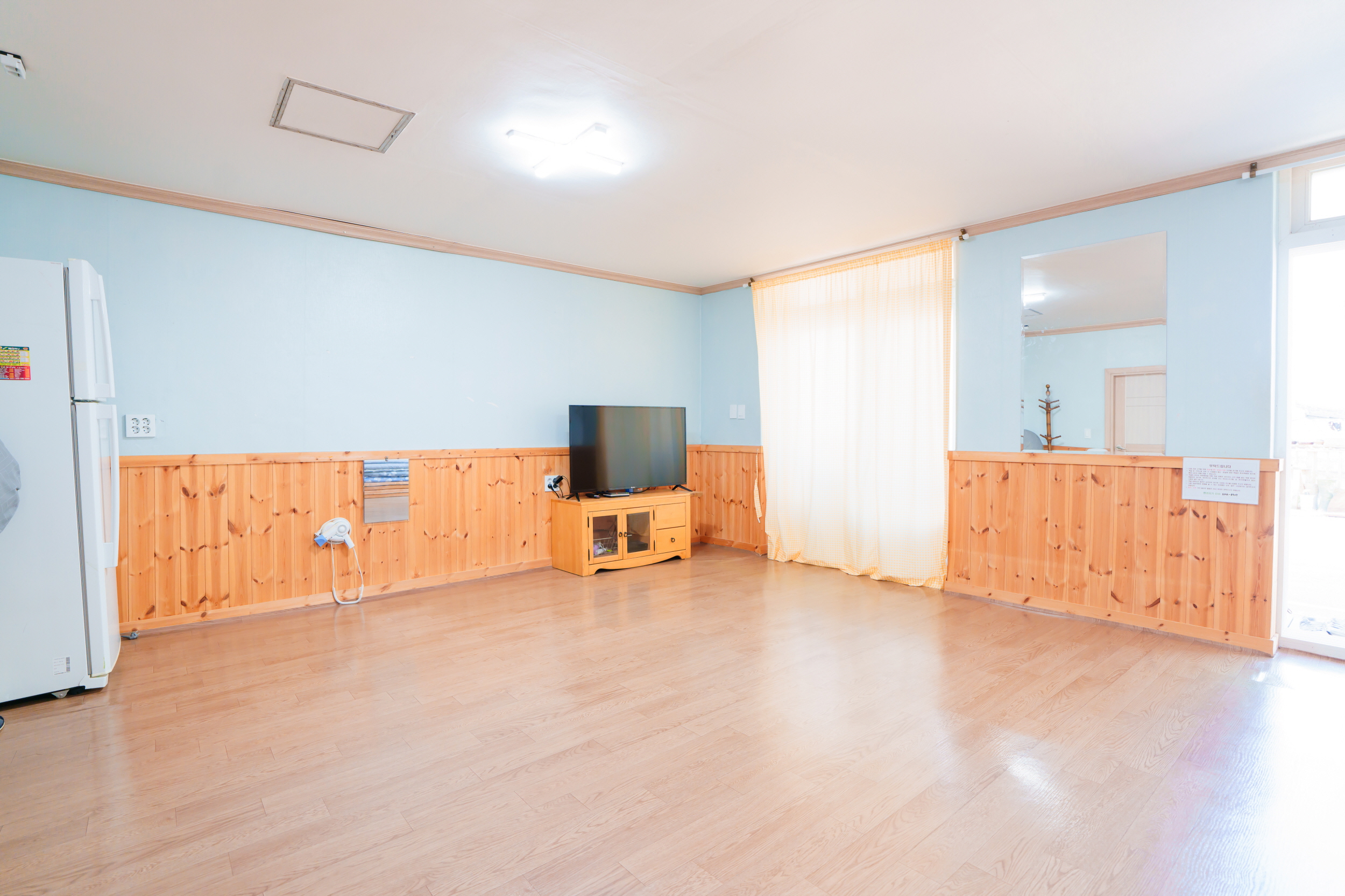 https://yaimg.yanolja.com/v5/2025/06/17/05/6850f678876622.12876230.jpg