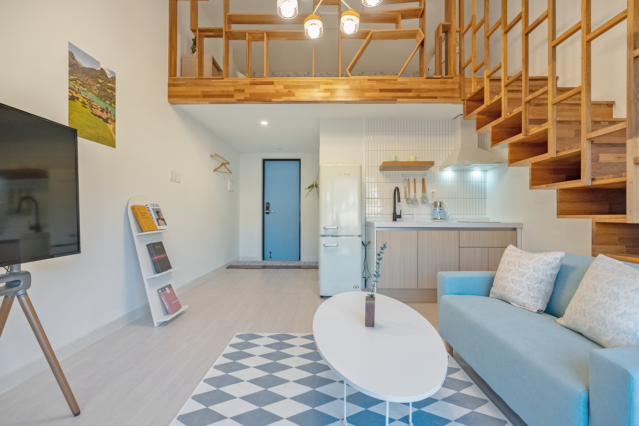 room detail thumbnail 0