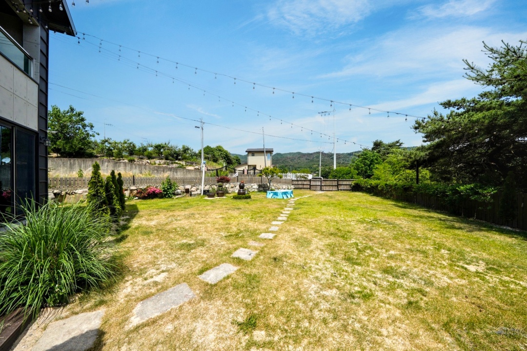 https://yaimg.yanolja.com/v5/2025/06/19/05/6853a0c7f3f585.10412466.jpg