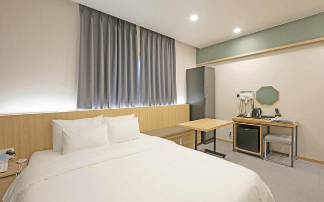 호텔 레오 창원팔용점